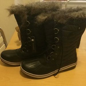 Beand new Sorel Boots